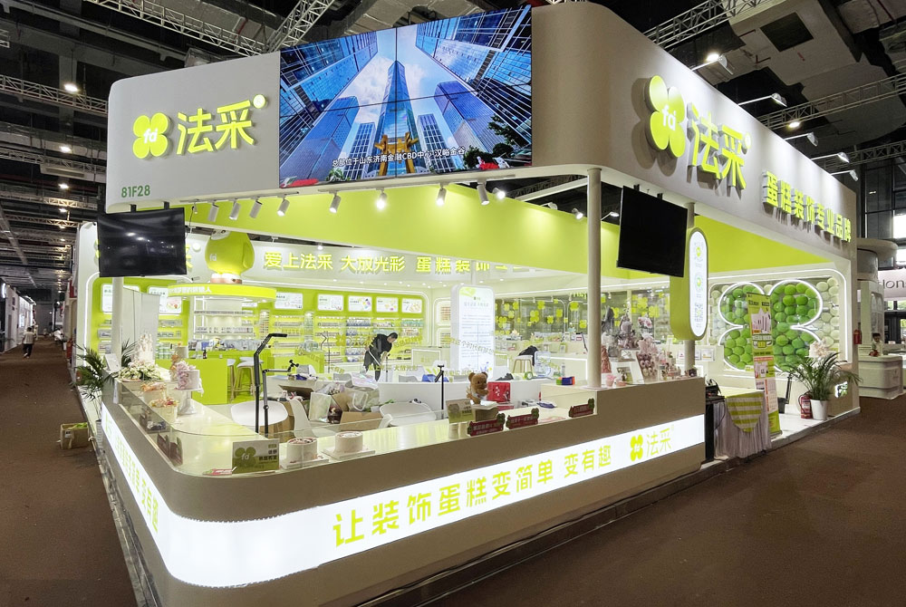 如何通過展位設(shè)計(jì)來提升品牌形象和吸引潛在客戶？